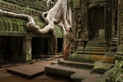 1 Day Discover Angkor Wat Sunrise Private Tour - Price and logistics: $110 per group plus $37 temple tickets