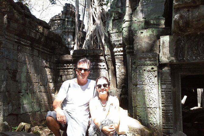1-Day private Angkor Temple Tour by Tuk Tuk from Siem Reap - Short Detours in Angkor Thom: Where Your Guide Changes the Day