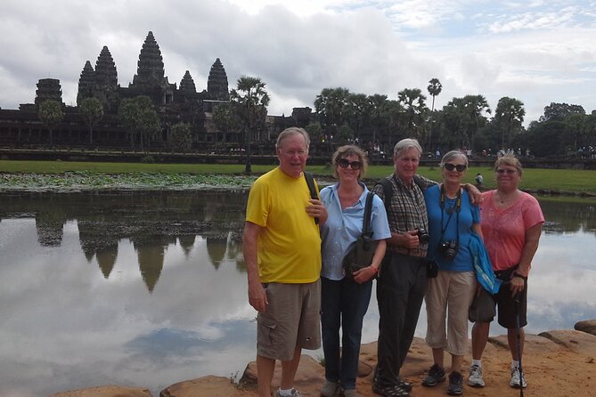1-Day private Angkor Temple Tour with Sun Rise by Tuk Tuk from Siem Reap - Hotel Pickup and the Private Tuk Tuk Advantage in Siem Reap