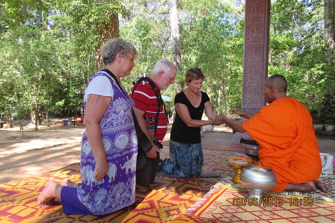 1-Day private Angkor Temple Tour with Sun Rise by Tuk Tuk from Siem Reap - Phimeanakas and Ta Prohm: Finishing with the Most Atmosphere