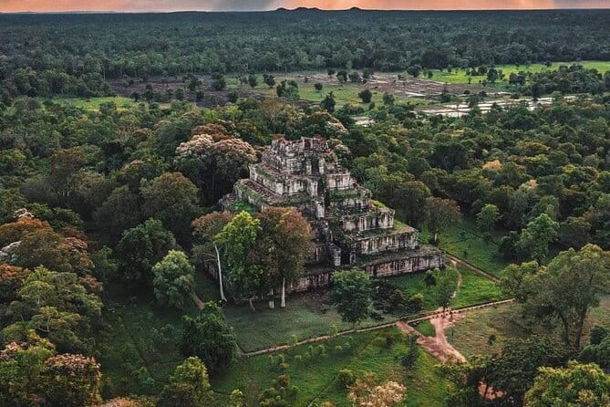 1 day special Tour: Angkor Wat,Bayon,Ta Prohm, Bantey srei and Beng Mealea - Beng Mealea: jungle ruins that feel less polished