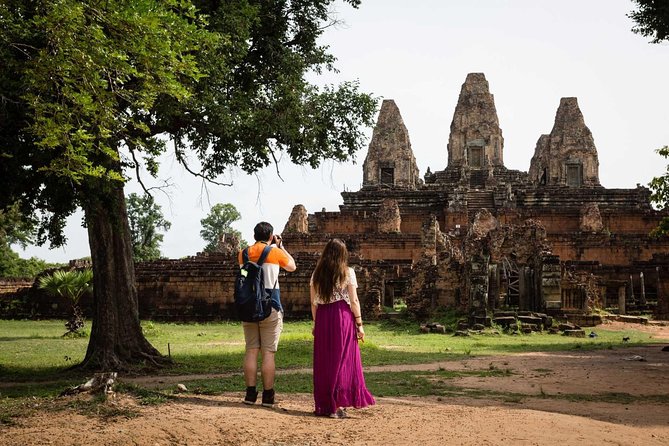 2-Day : Angkor Sunrise, Kompong Phluk Sunset & Banteay Srei Tour - Bayon Temple: the face towers of Angkor Thom