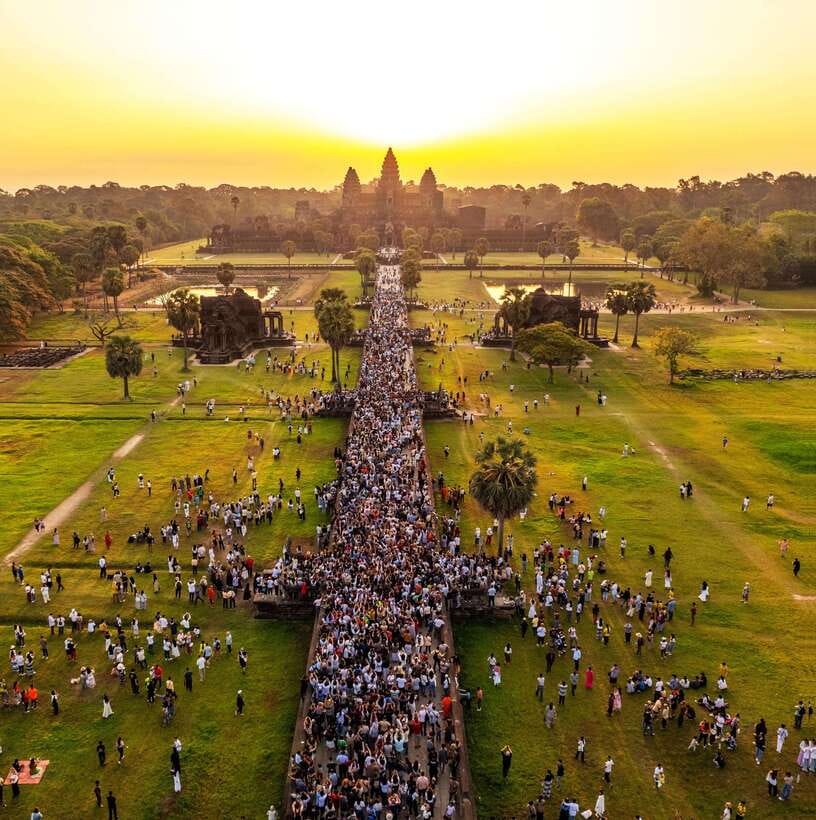 2-Day: Angkor Temple Treasures and Unique Floating Lifestyle - The best reasons to choose it over a DIY day