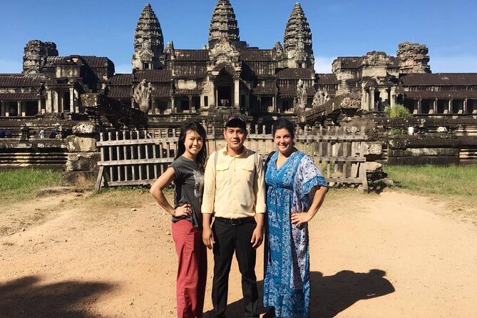 2-Day 'Angkor & Village' Tour - Angkor Thom highlights: Bayon, Baphuon, and Ta Prohm