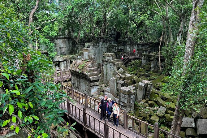 2 Day Angkor Wat Kulen Mountain Beng Mealea Floating Village Tour - Day 2 Begins With Views: Poeng Ta Kho and the Cliff Overlook