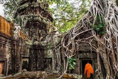 2-Day Angkor Wat Sunrise tour, Banteay Srei & Tonle Sap lake - Day 2: 4:40 AM Angkor Wat sunrise, Ta Prohm jungle mood, and the slower temple loop