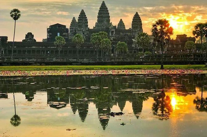 2-Day Angkor Wat Sunrise tour, Banteay Srei & Tonle Sap lake - How the guide makes a difference (and Dy’s name comes up)