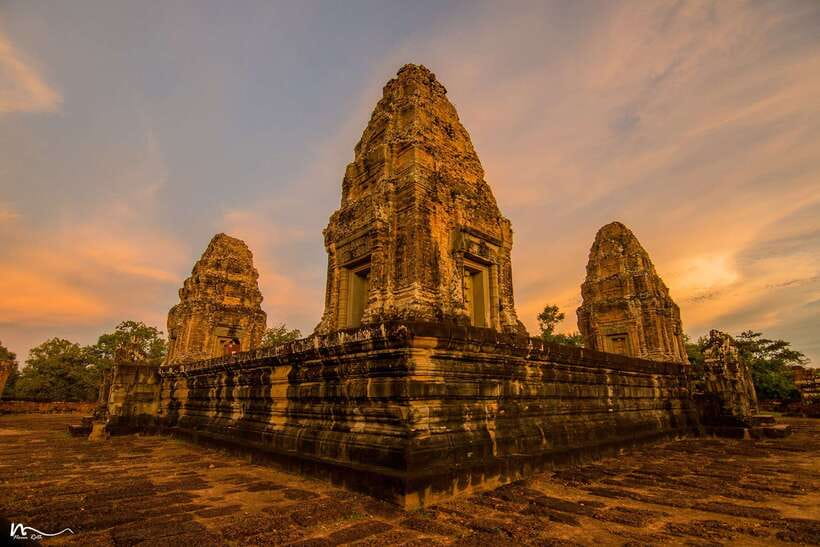 2-Day Angkor Wat With Small, Big Circuit & Banteay Srei Tour - Guides and pacing: what you can ask for on the spot