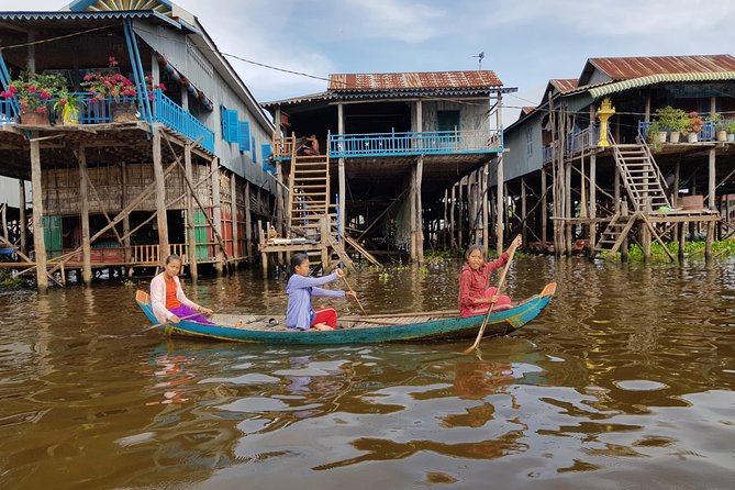 2 Day private tour: Small tour, Big tour, sunrise and sunset,floating village. - Day 1: Angkor Wat, then Bayon and Ta Prohm’s tree-root drama