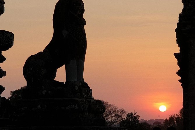 2 Days Angkor Wat Sunrise and Sunset Private Tour - Price and logistics: what $134 really buys you