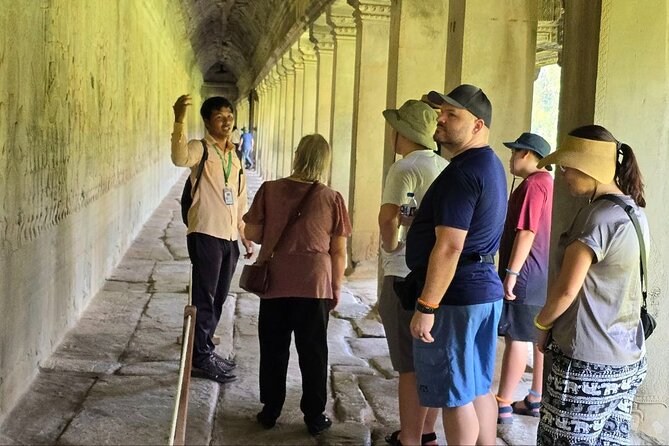 2 Days Tour in Siem Reap including Lunch, Dinner & Apsara Show - Photo-friendly moments without turning the day into a photoshoot