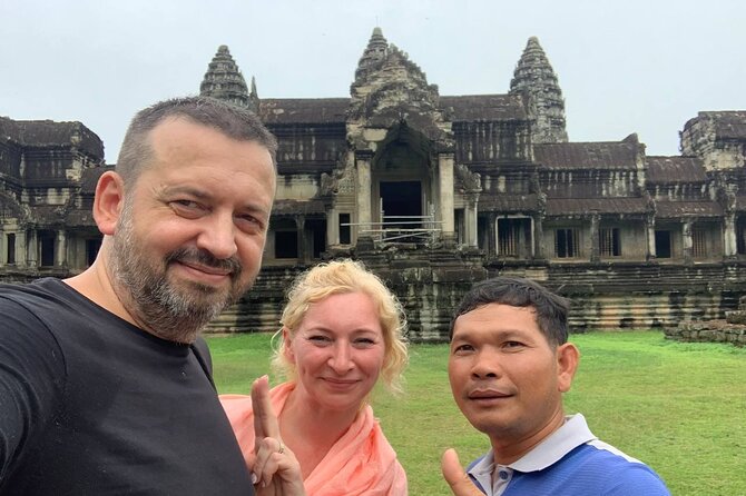 2 Days Tuk Tuk Private Tour of Angkor - Day 2 (Big Tour): 5am Angkor Wat Sunrise Plus Deeper Temples