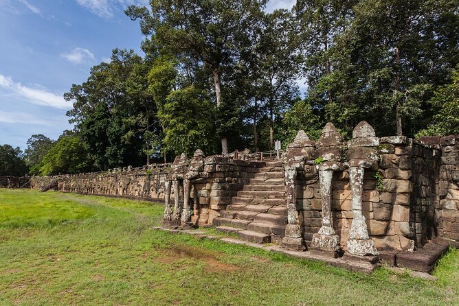 2days Explore Angkor wat Small Tour & Big Tour + Banteay Srei (Private tour) - Should you book this 2-day Angkor small and big private tour?