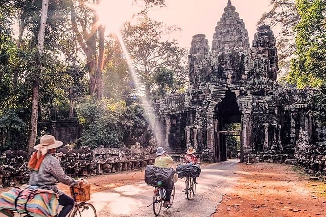 3-Day Tour(Unforgettable Angkor Temple Complex, Banteay Srei& Floating Village) - What’s included on the day: guide skills, comfort extras, and tickets