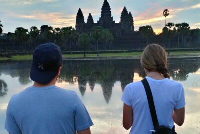 3-Days Private Angkor Wat Sunrise/Sunset Tours & Floating Village - Day 2: Preah Khan, Neak Pean, Ta Som, Pre Rup, and the pink glow of Banteay Srei