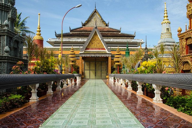 4-Day Tour from Siem Reap to Phnom Penh - Day 2: Angkor Thom, Ta Prohm, Ta Keo, and Angkor Wat