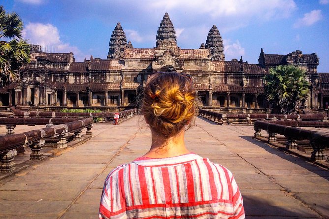 4-Day Tour from Siem Reap to Phnom Penh - Day 4 in Phnom Penh: Tuol Sleng, the Killing Fields, then Royal Palace and Silver Pagoda
