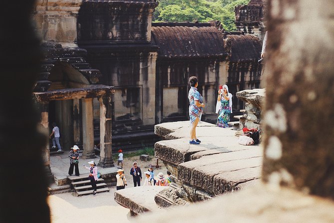 4-Day Tour from Siem Reap to Phnom Penh - The guides and small-group feel: coordination you can feel