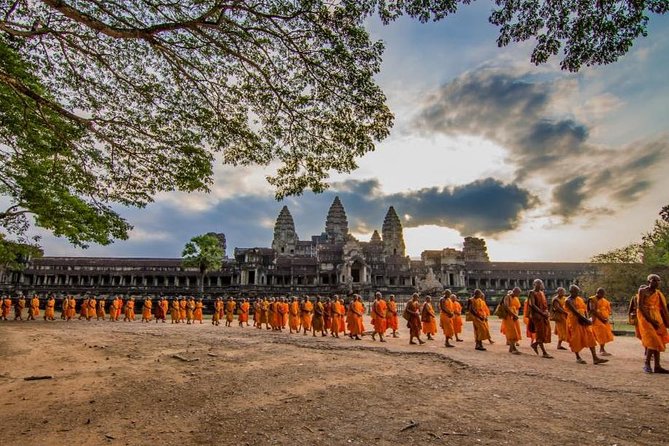 5-Day All Major Temples & Kulen Mount Waterfall & Koh Ker & Beng Mealea - Price and logistics: what $455 really covers