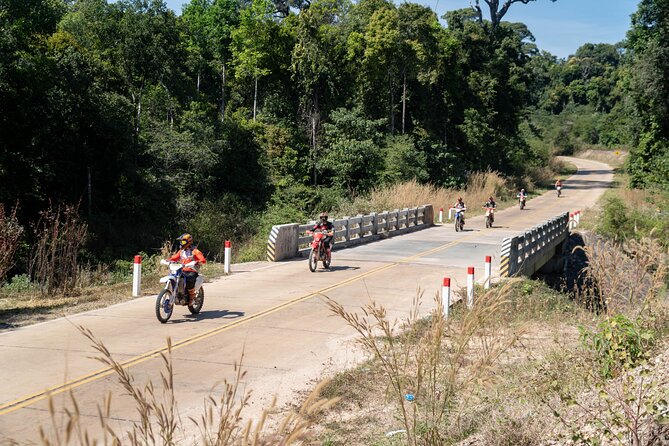 5 Days - Cambodia Ancient Trails & Jungle Temples - Day 2 to Koh Ker: The Pyramid Temple and Jungle Trail Riding