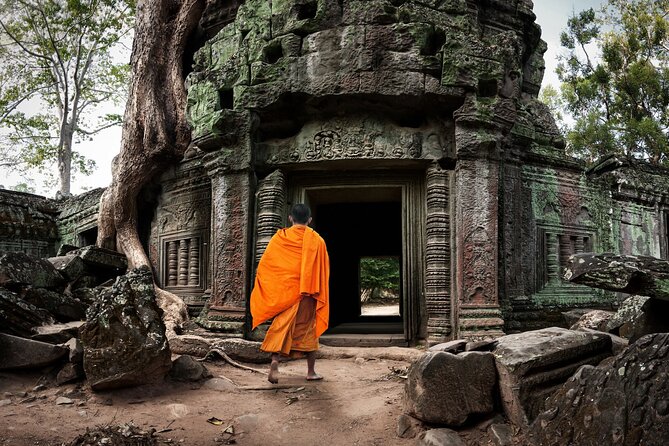 7-must See Temples in Angkor Park (Private Guided Tour) - Price and Logistics: What $65 Really Buys You