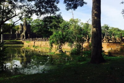 A Day Angkor Park Tours - Private English Speaking Tour Guide - What You Really Get For $45 (and What It Does Not Cover)