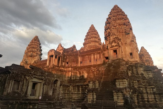 Afternoon Angkor Wat Private Tour with Sunset - Ta Prohm Tree Temple: how to see the roots, not just the ruins