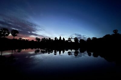 Angkor 2-Day Sunset & Sunrise Small-Group Tour - Day 1 temple circuit: Preah Khan, Neak Pean, Banteay Srei, Pre Rup, then sunset