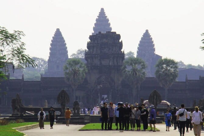 Angkor Sunrise Adventure Private Tour - Ta Prohm: the famous jungle temple time slot