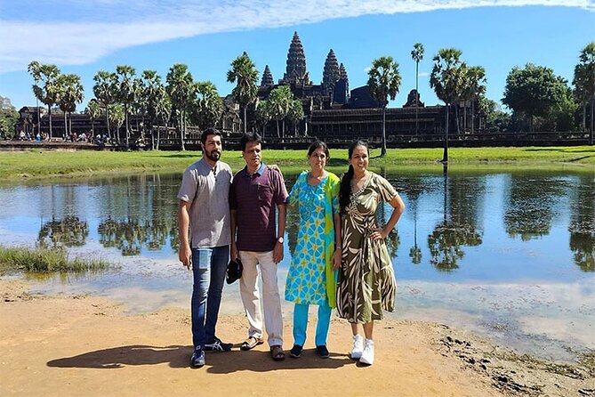 Angkor Temple Sunrise Half Day Tour - Pickup at 4:20 AM and how a shared tour feels