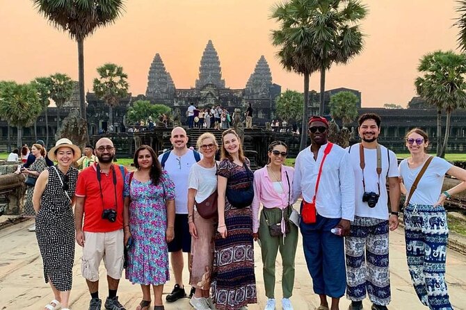 Angkor Thom Ta Prohm and Sunset in Angkor Wat Golden Hour Tour - Guide and comfort: the small things that shape your day