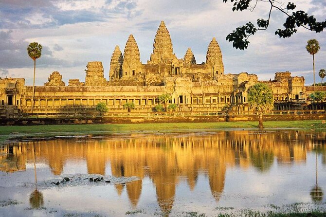 Angkor Thom Ta Prohm and Sunset in Angkor Wat Golden Hour Tour - Who should book this Angkor golden hour tour?