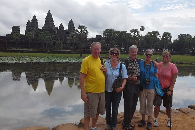 Angkor Wat & Banteay Srei 1-Day Tour - Lunch and a hammock break: small pause, big payoff