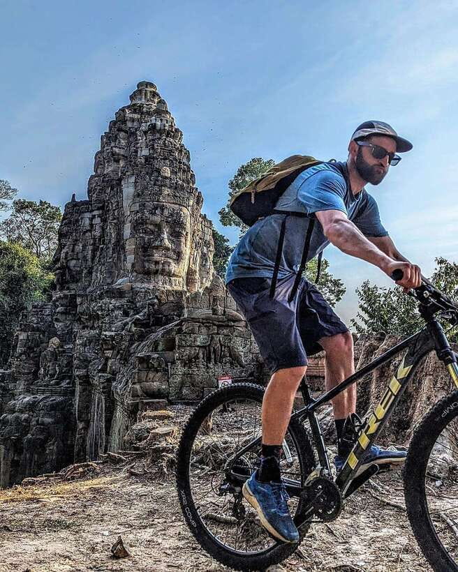 Angkor Wat Bike Tour with Lunch Included - Terrace of Elephants: Why This Stop Feels Different