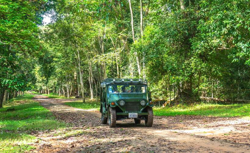 Angkor Wat: Guided Jeep Tour Inclusive lunch at local house - Why a jeep circuit feels right for Angkor Wat