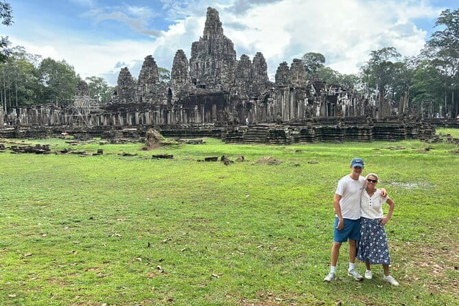 Angkor Wat Guided Tour - Why Angkor Wat at sunrise is worth the early alarm