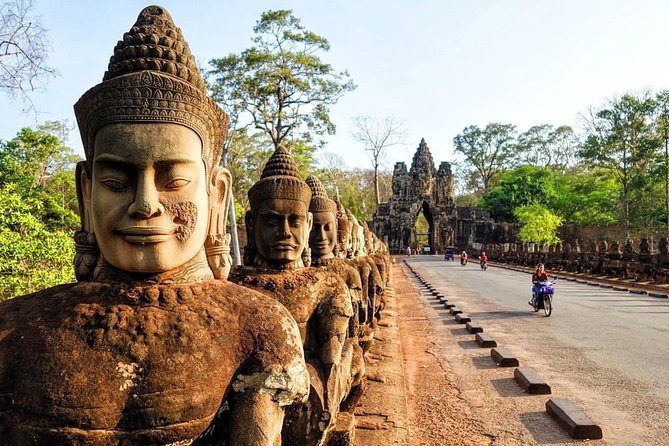 Angkor Wat Private Tour with English Speaking Driver, NO guide - Stop 4: Ta Prohm (short stop, big visual payoff)