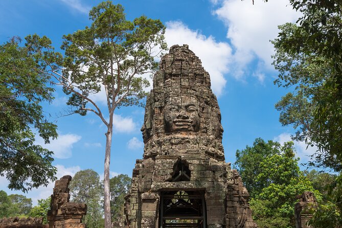 Angkor Wat Small Group Tour Inclusive lunch - Stop 2: Angkor Thom and Bayon’s faces