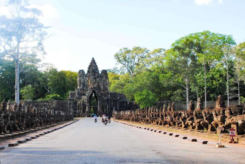 Angkor Wat Small Tour Sunrise With Private Tuk Tuk - Ta Prohm: where nature and stone feel like one scene