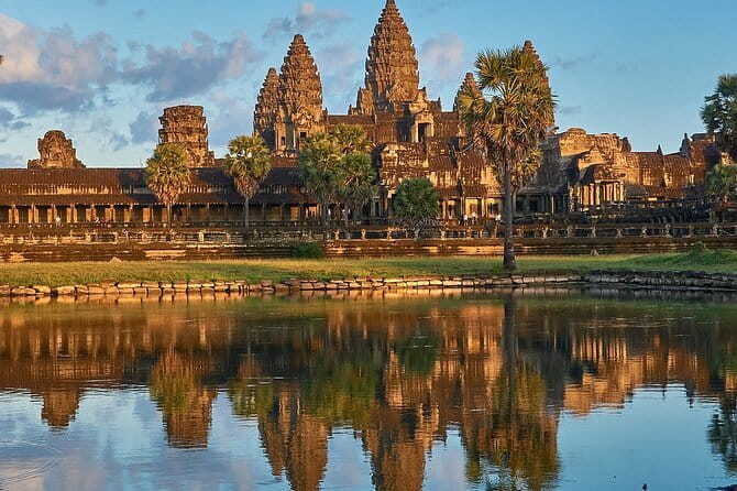 Angkor Wat & Small Tour with Bonteay Srei Temples - Key highlights worth your attention