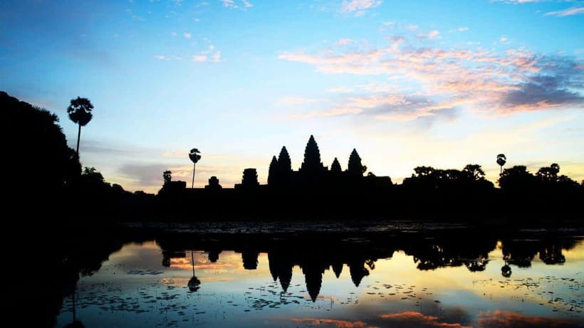 Angkor Wat: Sunrise 2.5 Days with Tonle Sap Lake Tour - Day 1: Re Rub to Preah Khan, then sunset at Bakheng