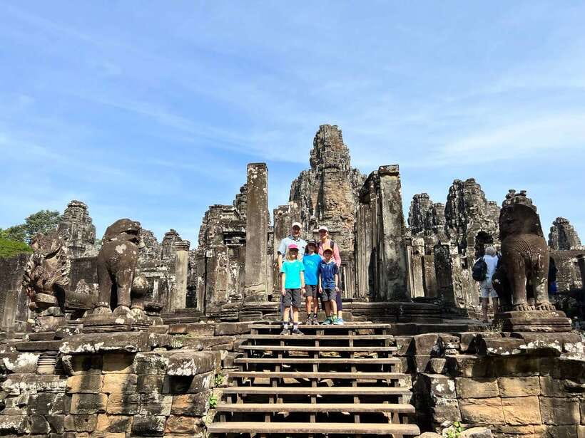 Angkor Wat Sunrise Bike Tour With Lunch Included - The Angkor Wat sunrise stop: what you’ll be doing besides watching
