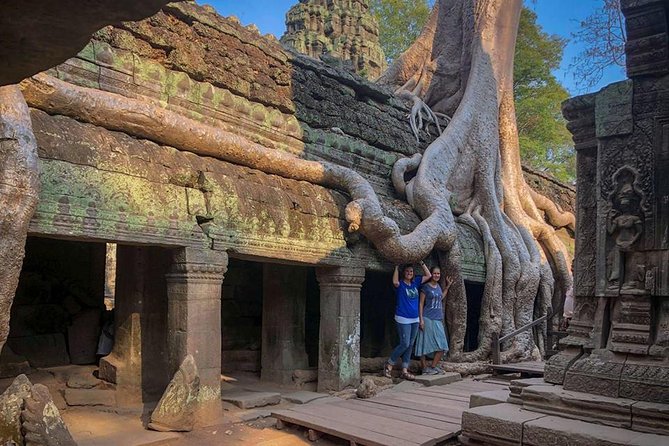 Angkor Wat Sunrise Experience with Breakfast - Comfort makes the difference: air-conditioned transport and small group size