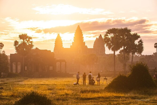 Angkor Wat Sunrise Guided Join-In Tour/Private Tour - Breakfast option: when food fits after dawn