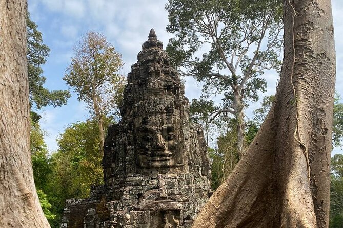 Angkor Wat Sunrise & Highlight The Most Iconic Temple - Bayon at Angkor Thom: Faces, Reliefs, and Daily Life