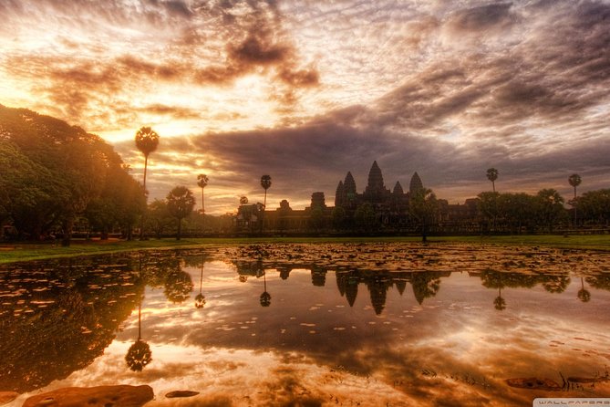 Angkor Wat Sunrise Private Experience with Guide from Siem Reap - The private guide and route-finding advantage (and why it saves your energy)