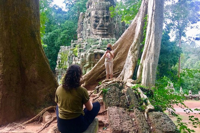 Angkor Wat, Ta Promh, Banteay Srei, Bayon temples Private Tour - Angkor Thom’s Victory Gate and Bayon face towers