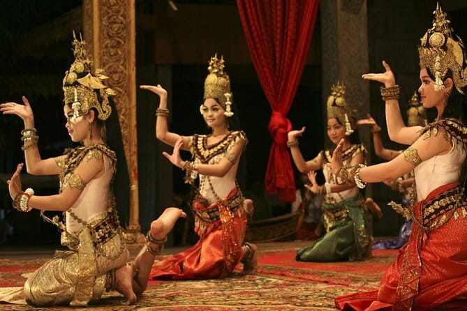 Apsara Dance Performance Including Buffet Dinner and Hotel Pickup - What you’re really buying: an easy Apsara night in Siem Reap