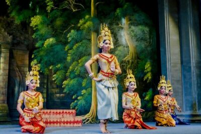 Apsara Dance Show with Buffet Dinner and Transportation Included - Stop 1: the Apsara dance show—what to expect and how to enjoy it