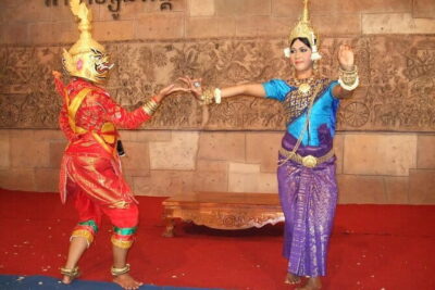 Apsara Dancing Show with Buffet Dinner Free Hotel Pick up - Apsara Dancing in Siem Reap: What You’re Really Paying For